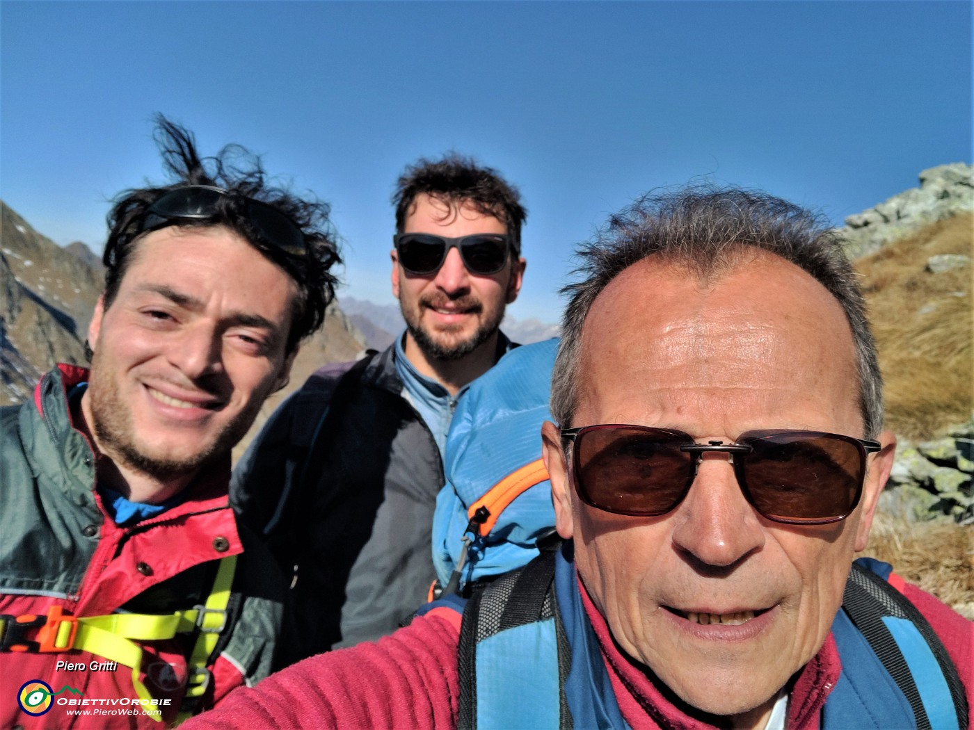 25 Mentre io salgo , Andrea e Luca, scendono  per rientrare in quel di Crema da dove son partiti.jpg